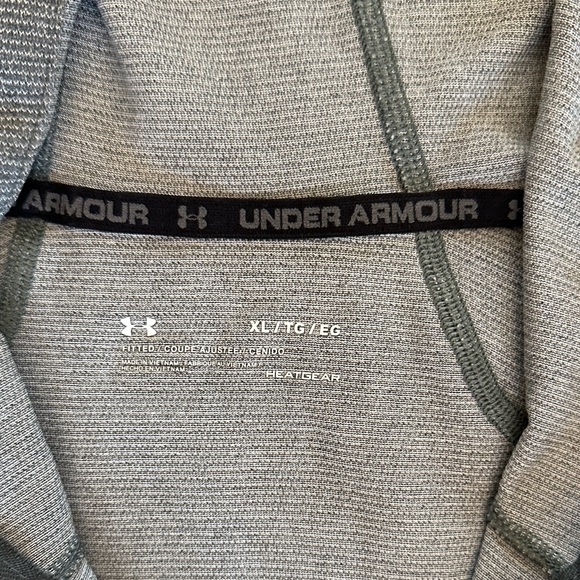 Under Armour Gray Men’s Long Sleeve Hoodie with HeatGear - Picture 2 of 5
